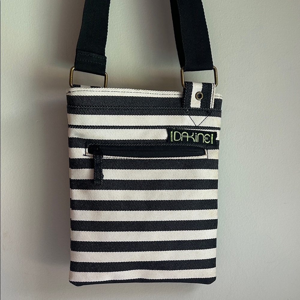 Dakine Jive Black Stripes Crossbody Bag